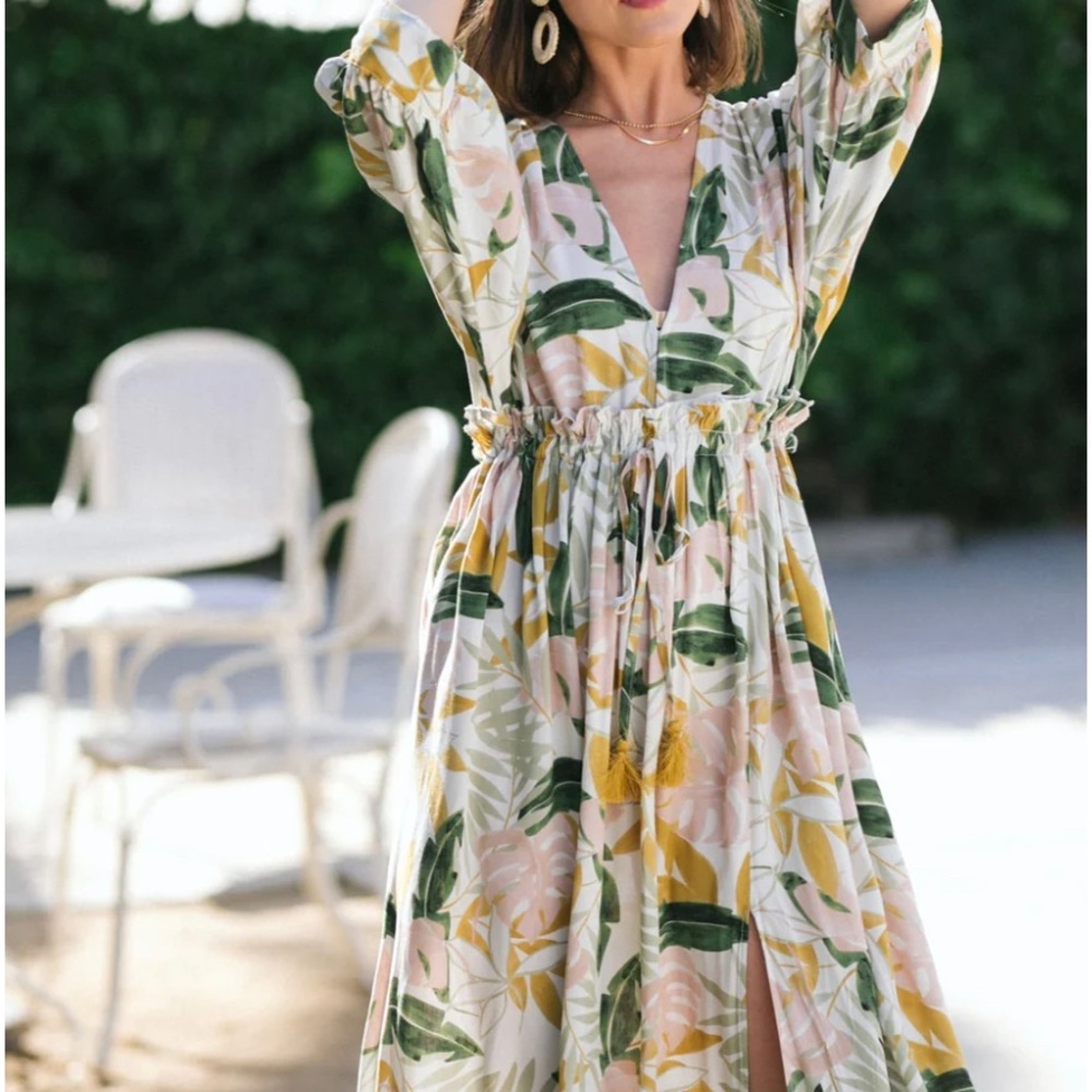 V-NECK MAXI DRESS - NWT